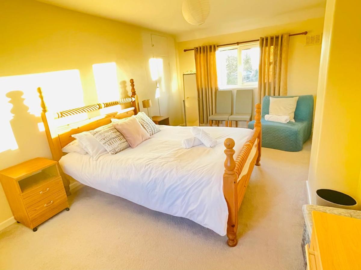 St Ives, King Bed Cosy Home, Parking, Fast Wi Fi St Ives  Exterior photo